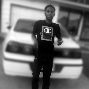 Meet your Posher, Devontrae